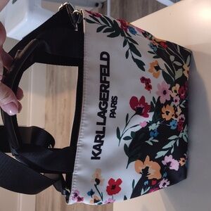 Beautiful Karl largerfield tote bag inside pocket crossbody strap